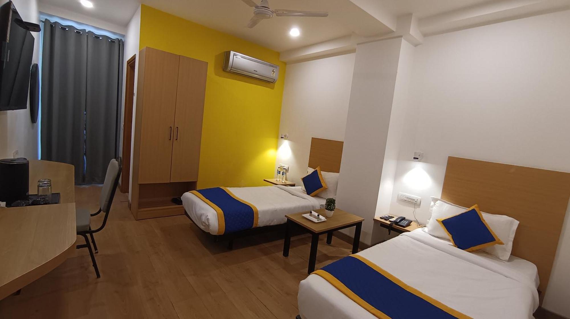 Aamantran Residency Hotel, Sohna Road, Sector 49, Gurugram Gurgaon Luaran gambar