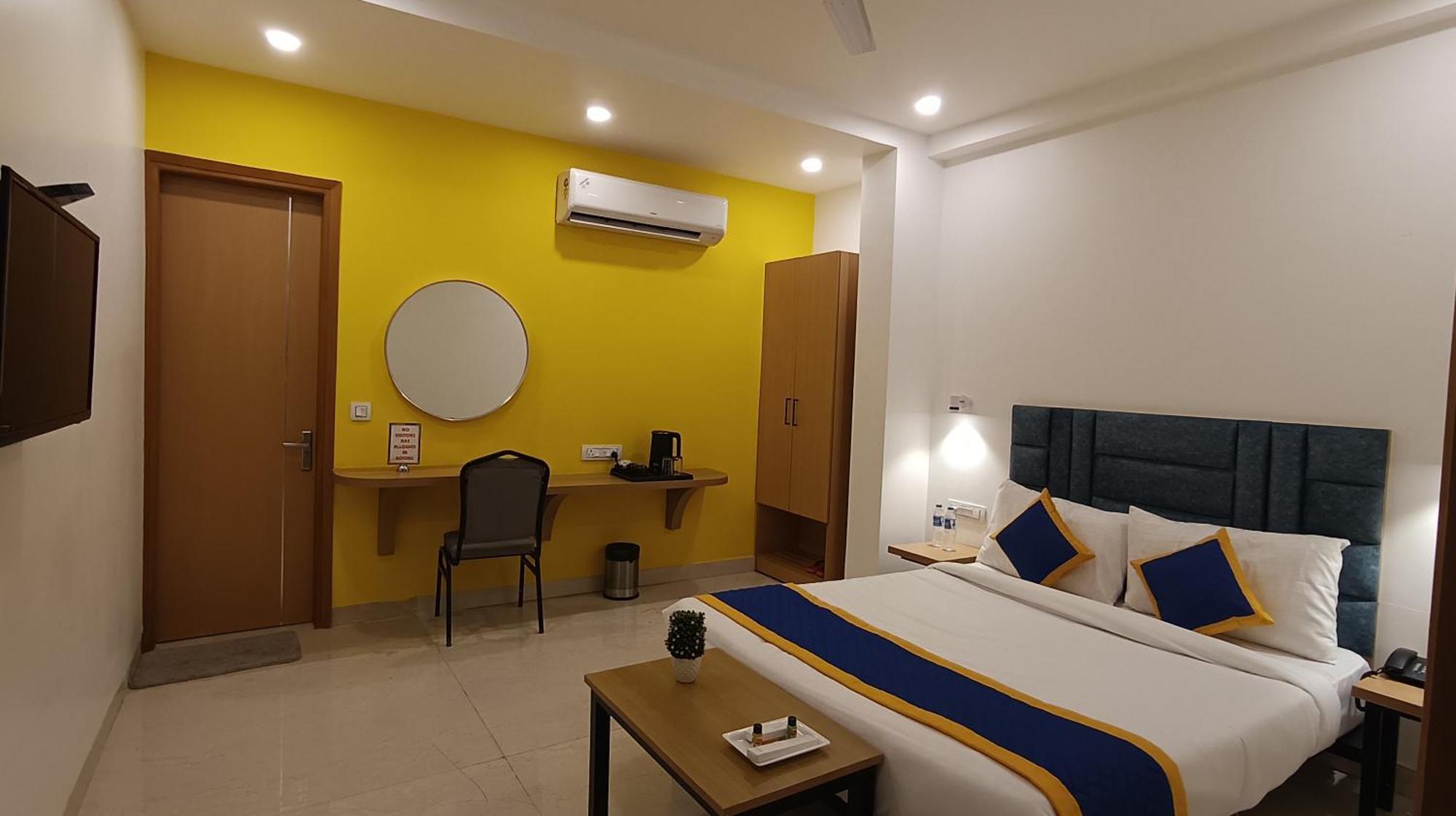 Aamantran Residency Hotel, Sohna Road, Sector 49, Gurugram Gurgaon Luaran gambar