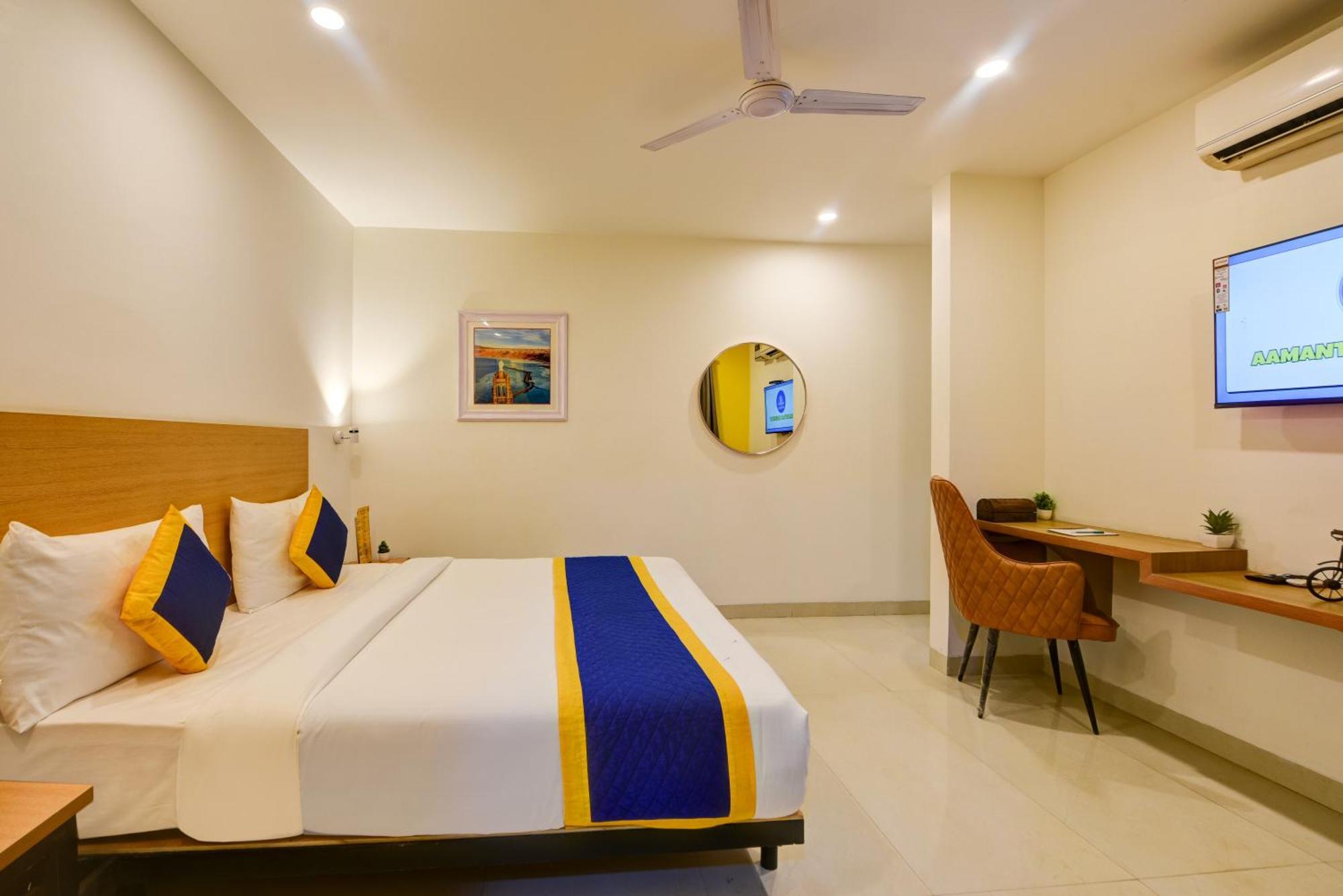 Aamantran Residency Hotel, Sohna Road, Sector 49, Gurugram Gurgaon Luaran gambar