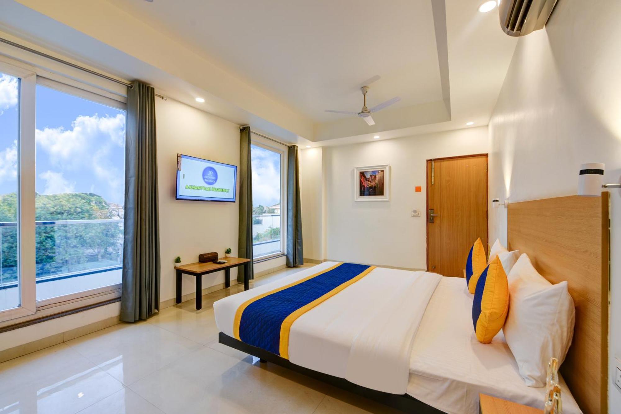 Aamantran Residency Hotel, Sohna Road, Sector 49, Gurugram Gurgaon Luaran gambar